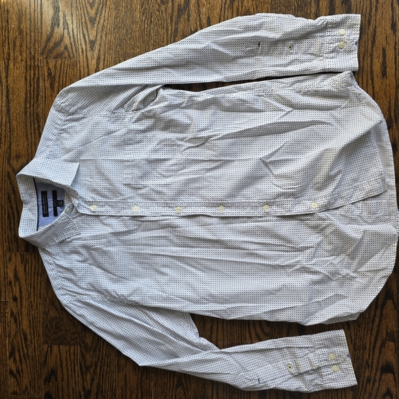 Banana Republic Custom 078 Wash Shirt - Picture 2 of 6